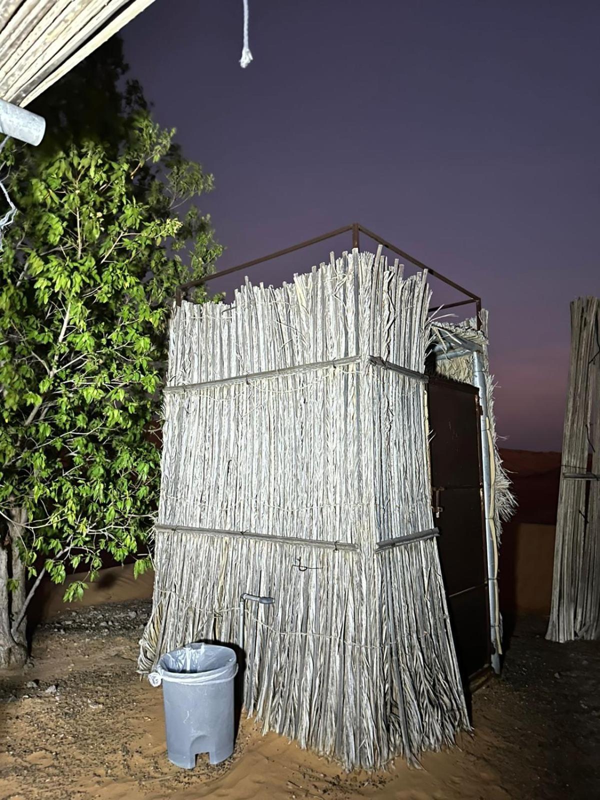 Отель Wahiba Bedouin Rustic Camp Bidiya Экстерьер фото