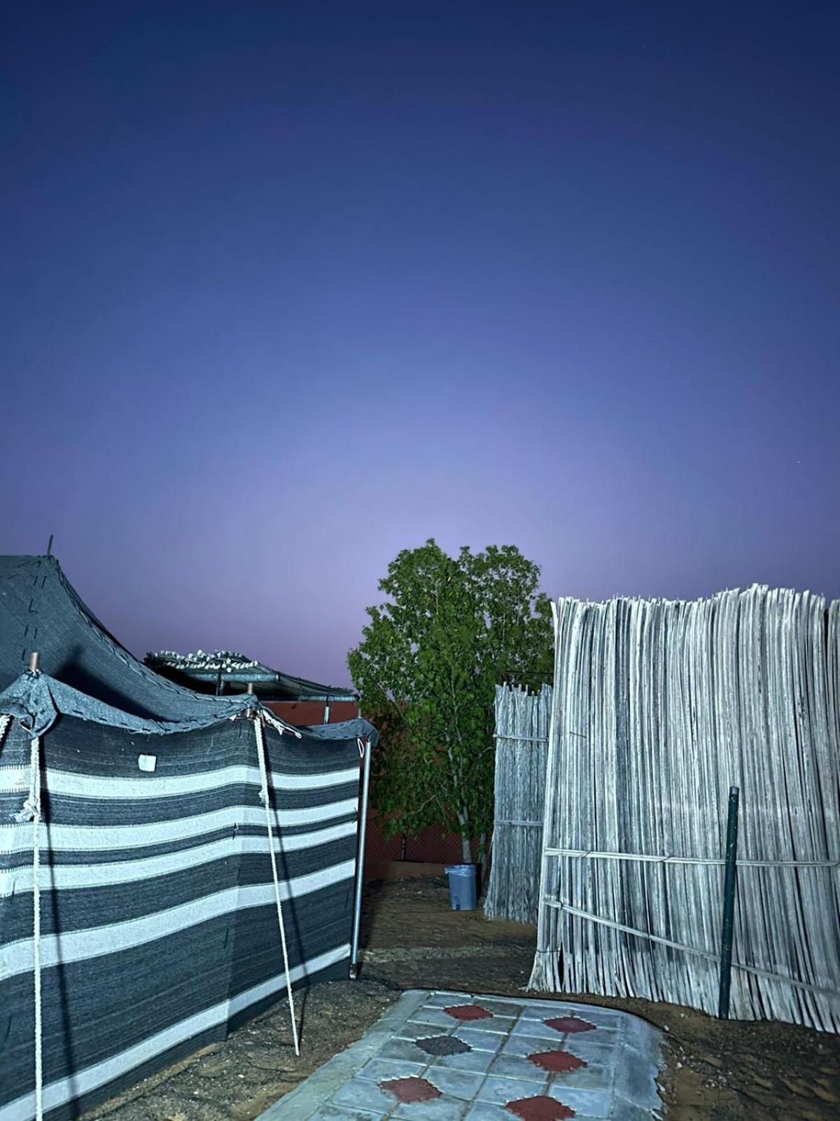 Отель Wahiba Bedouin Rustic Camp Bidiya Экстерьер фото