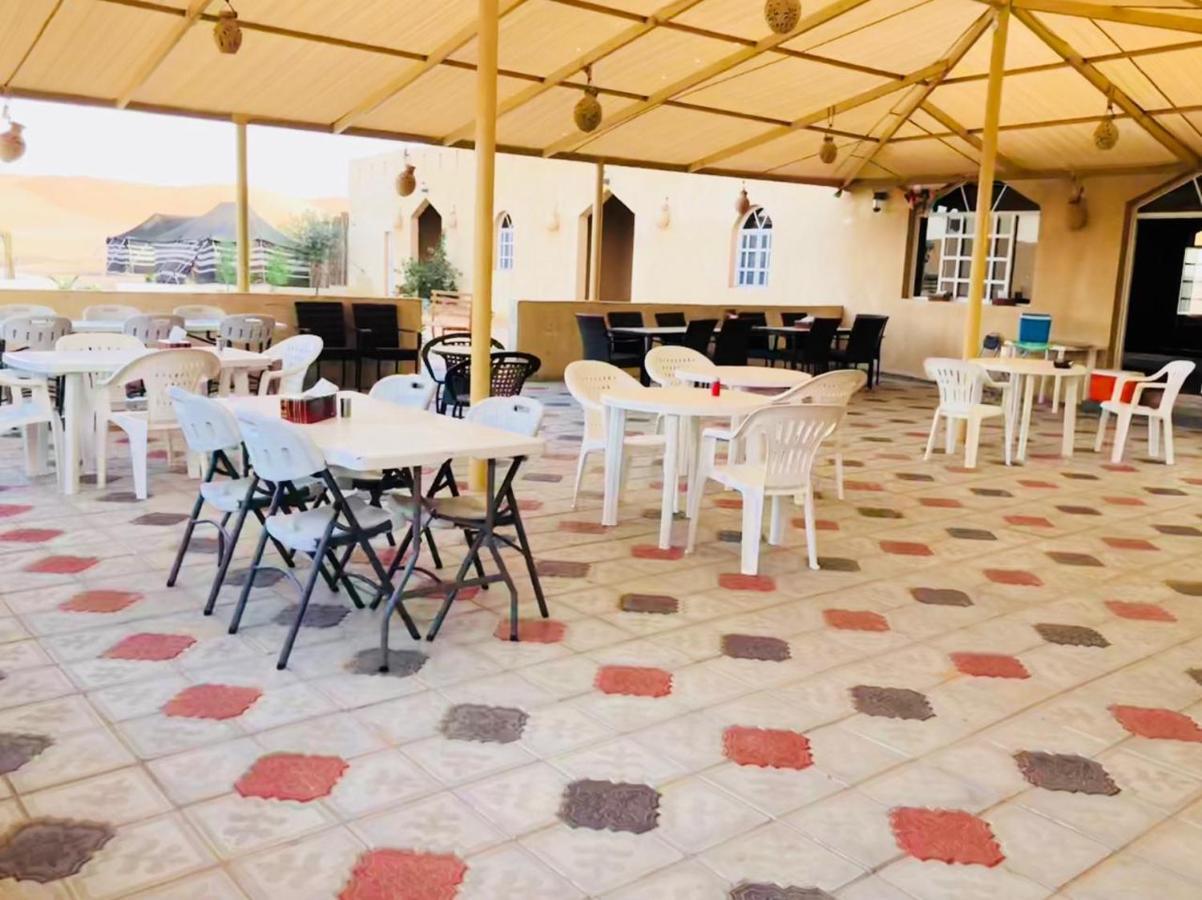 Отель Wahiba Bedouin Rustic Camp Bidiya Экстерьер фото